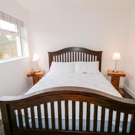 19A Lismenary Road Villa Ballyclare Exteriör bild